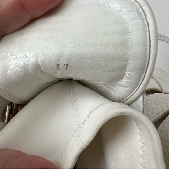 CHRISTIAN LOUBOUTIN | Dune Buckle Red Sole Ankle Platform Booties White Leather - Picture 10 of 16